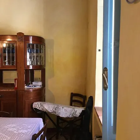Case Lambrosa Montemaggiore Belsito