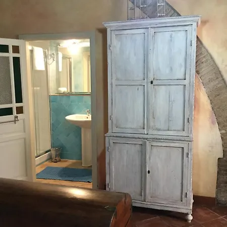 Case Lambrosa Montemaggiore Belsito